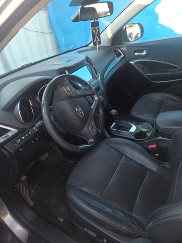 יונדאי סנטה פה