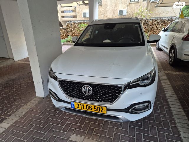 אם ג'י EHS PHEV