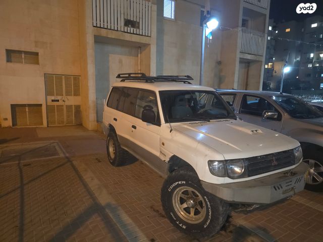 מודעת רכב מיצובישי פג'רו