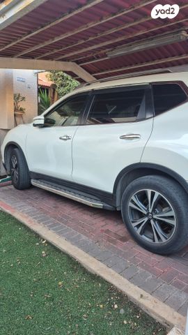 ניסאן אקס טרייל