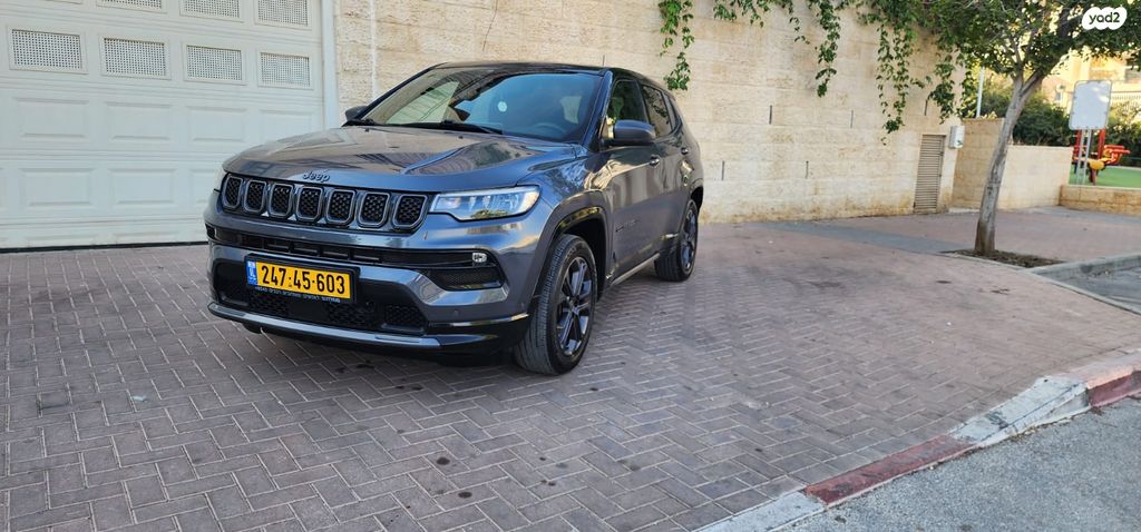 ג'יפ קומפאס