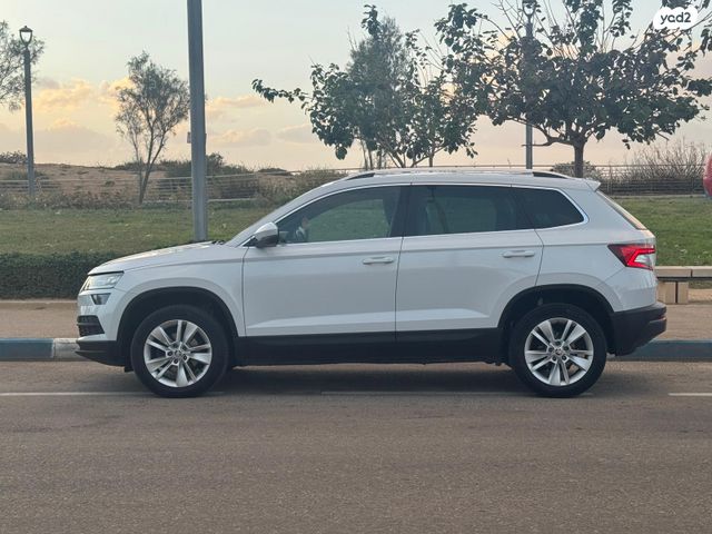 סקודה קארוק