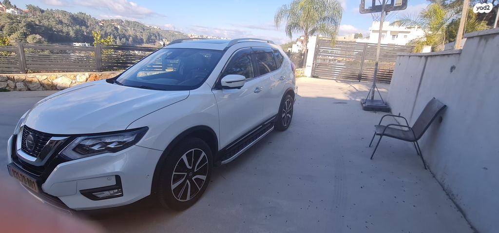 ניסאן אקס טרייל