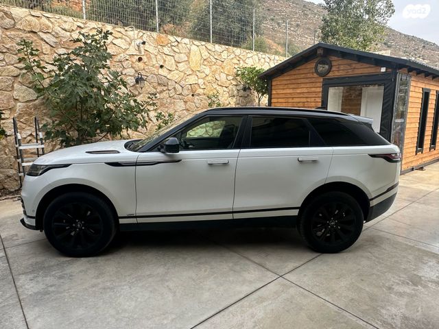 לנד רובר ריינג' רובר ולאר