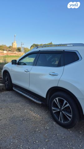 ניסאן אקס טרייל