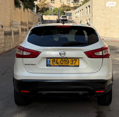 ניסאן קשקאי