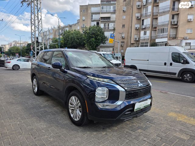 מודעת רכב מיצובישי אאוטלנדר 1