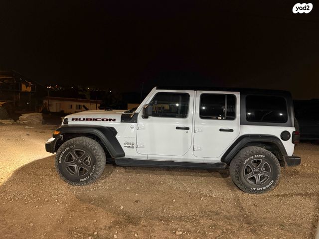 מודעת רכב ג'יפ רנגלר