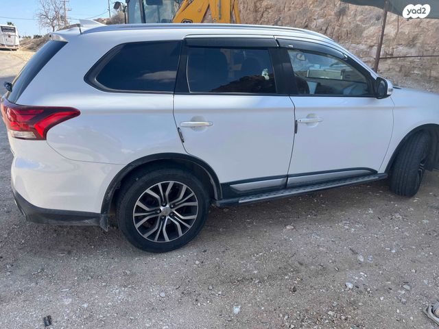 מודעת רכב מיצובישי אאוטלנדר