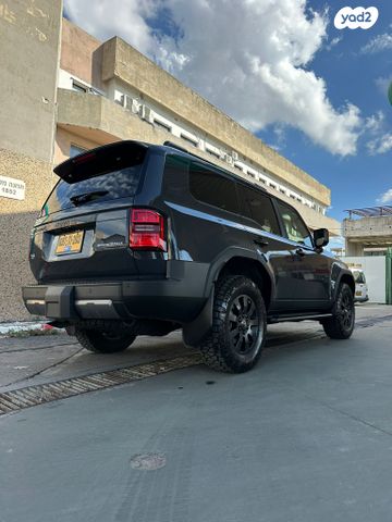טויוטה לנד קרוזר