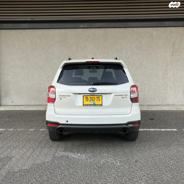 סובארו פורסטר