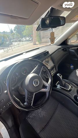 ניסאן אקס טרייל