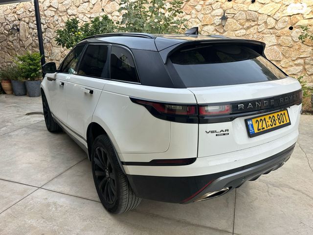 לנד רובר ריינג' רובר ולאר