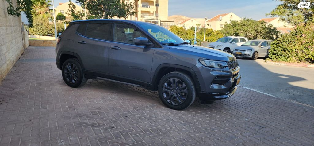 ג'יפ קומפאס