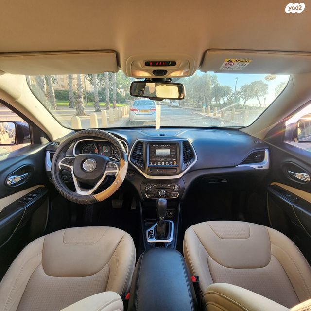 ג'יפ צ'ירוקי