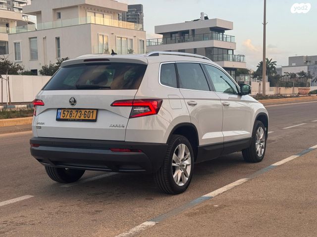 סקודה קארוק