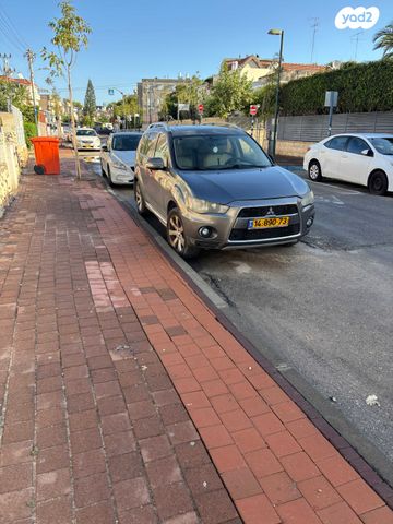 מודעת רכב מיצובישי אאוטלנדר