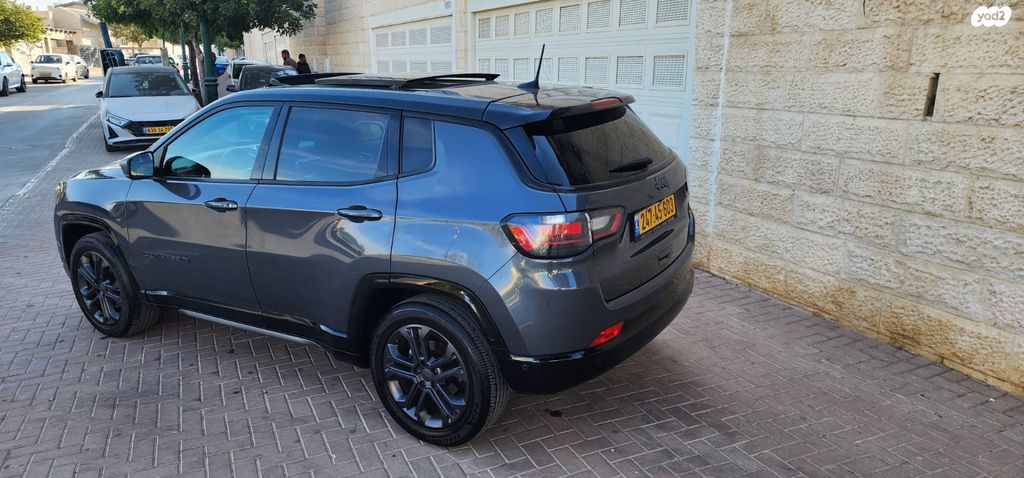 ג'יפ קומפאס