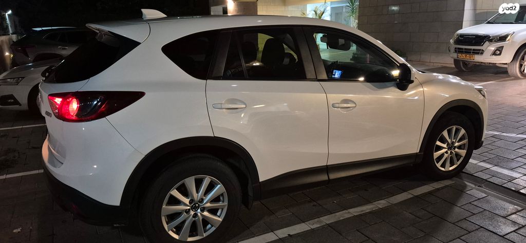 מודעת רכב מאזדה CX-5