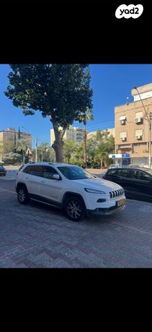 מודעת רכב ג'יפ צ'ירוקי