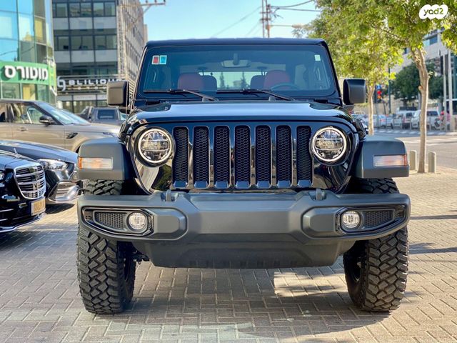 מודעת רכב ג'יפ רנגלר