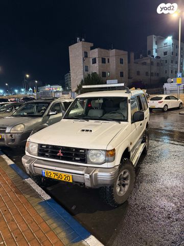 מיצובישי פג'רו