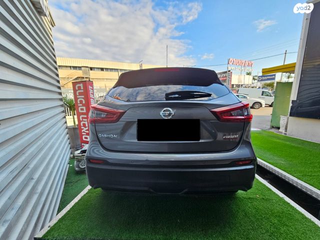 ניסאן קשקאי