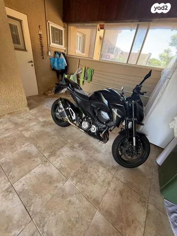 קאוואסאקי Z800R