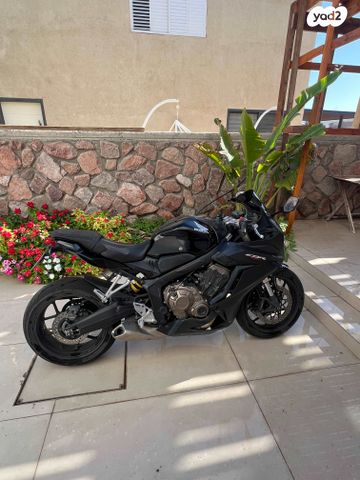 מודעת רכב הונדה CBR650R