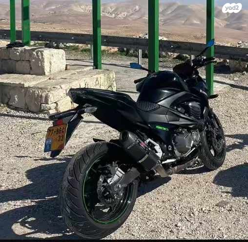 קאוואסאקי Z800R