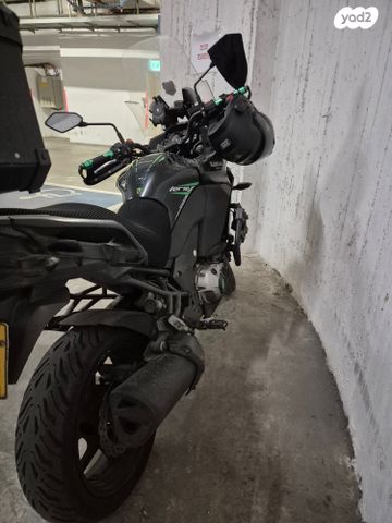 קאוואסאקי Versys 1000