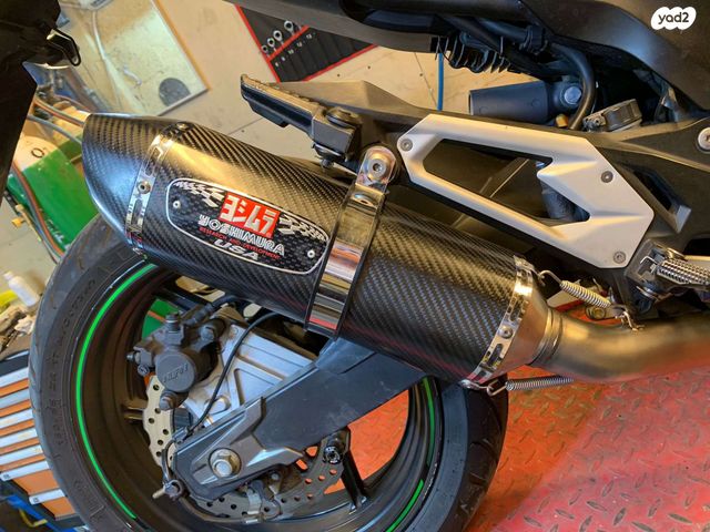 קאוואסאקי Z800R