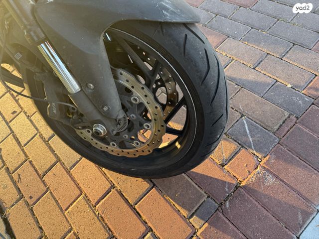 סוזוקי GSXS750