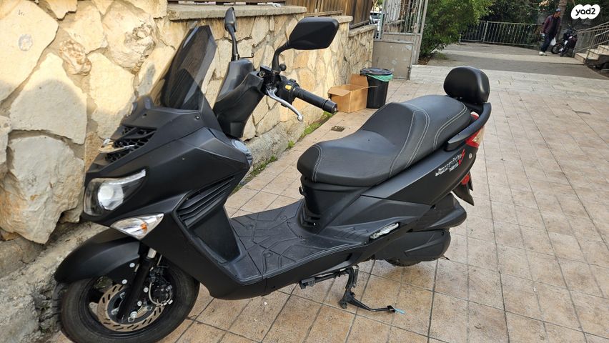 מודעת רכב סאן יאנג ג'וי רייד 125