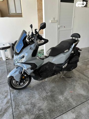 סאן יאנג 125ADX