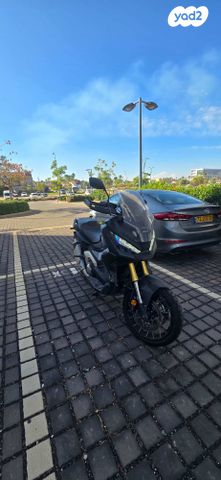 הונדה X-ADV750