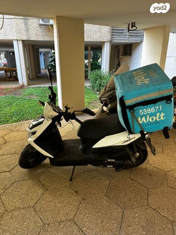 מודעת רכב סאן יאנג Jet 4 RX