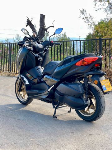 ימאהה X-MAX 300