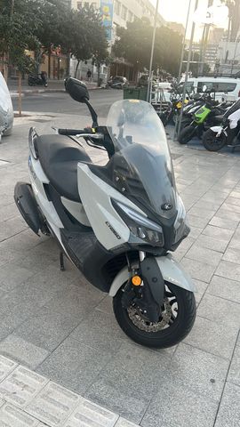 מודעת רכב קימקו איקס טאון CT 250
