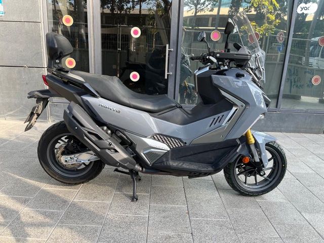 סאן יאנג ADX400