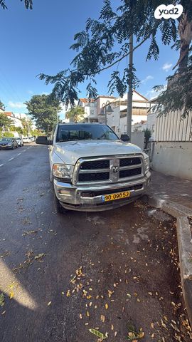 מודעת רכב דודג'