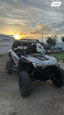 מודעת רכב פולריס