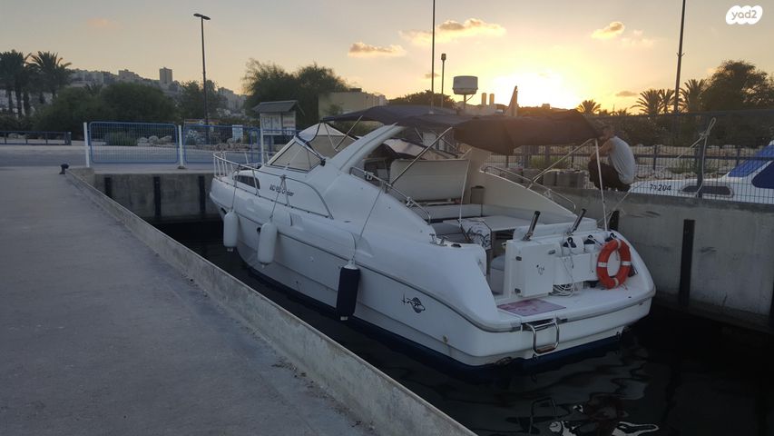 יאכטות - סירות מנוע