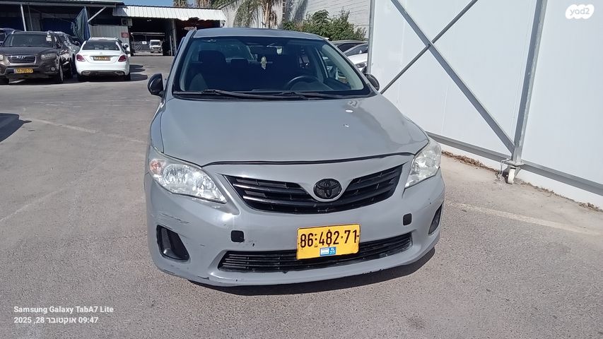 מודעת רכב טויוטה קורולה