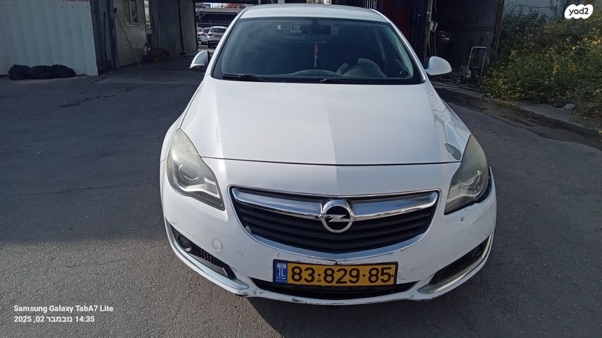 מודעת רכב אופל אינסיגניה