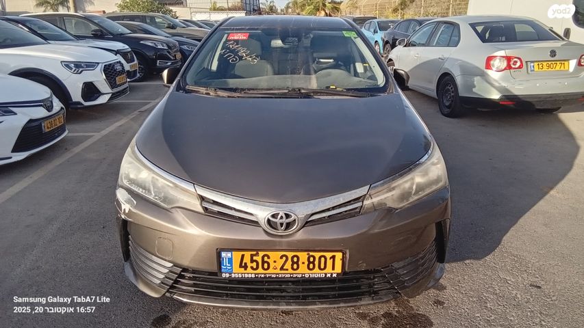 מודעת רכב טויוטה קורולה