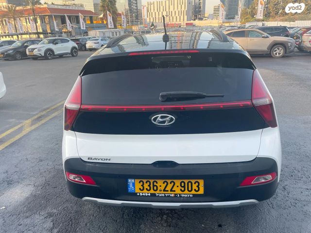 יונדאי באיון