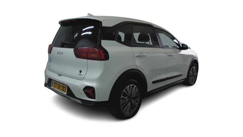 קיה נירו פלוס