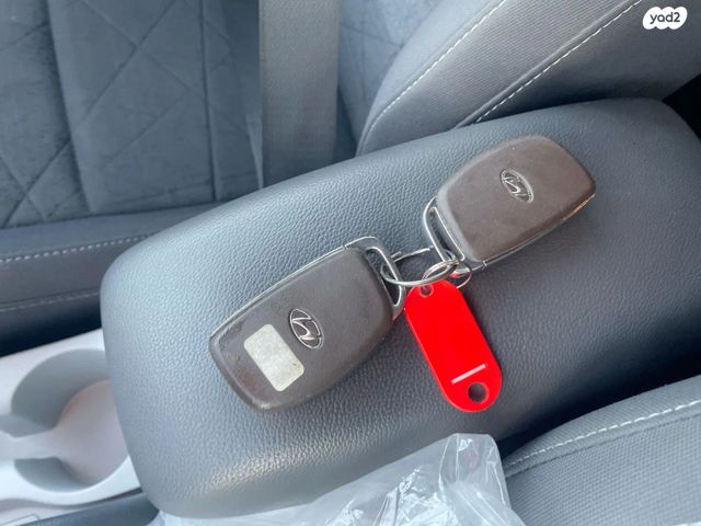 יונדאי באיון