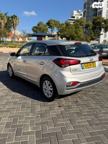 יונדאי i20